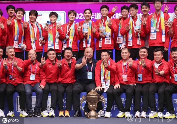 苏迪曼杯再献辉煌:中国队3-1击败韩国队豪取四连冠 苏迪曼杯再献辉煌:中国队3-1击败韩国队豪取四连冠